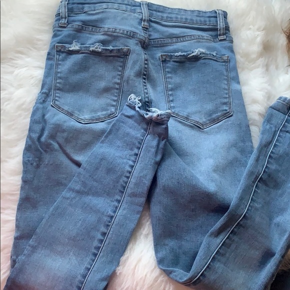 Jeans - Picture 8 of 9